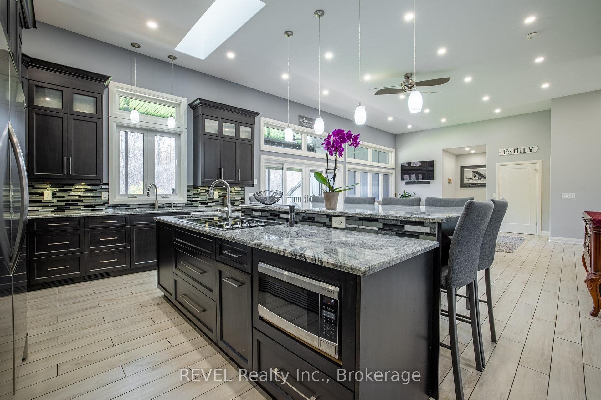 Photo 12 of 50851 O'Reillys Road S, Wainfleet, Marshville/Winger — HOMEH