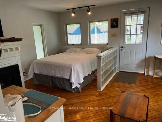 Photo 9 of 1055 Mosley Street, Wasaga Beach — HOMEH