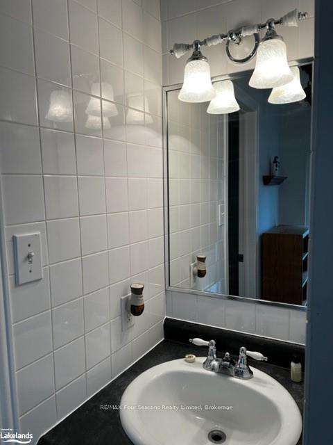 Photo 10 of 1055 Mosley Street, Wasaga Beach — HOMEH