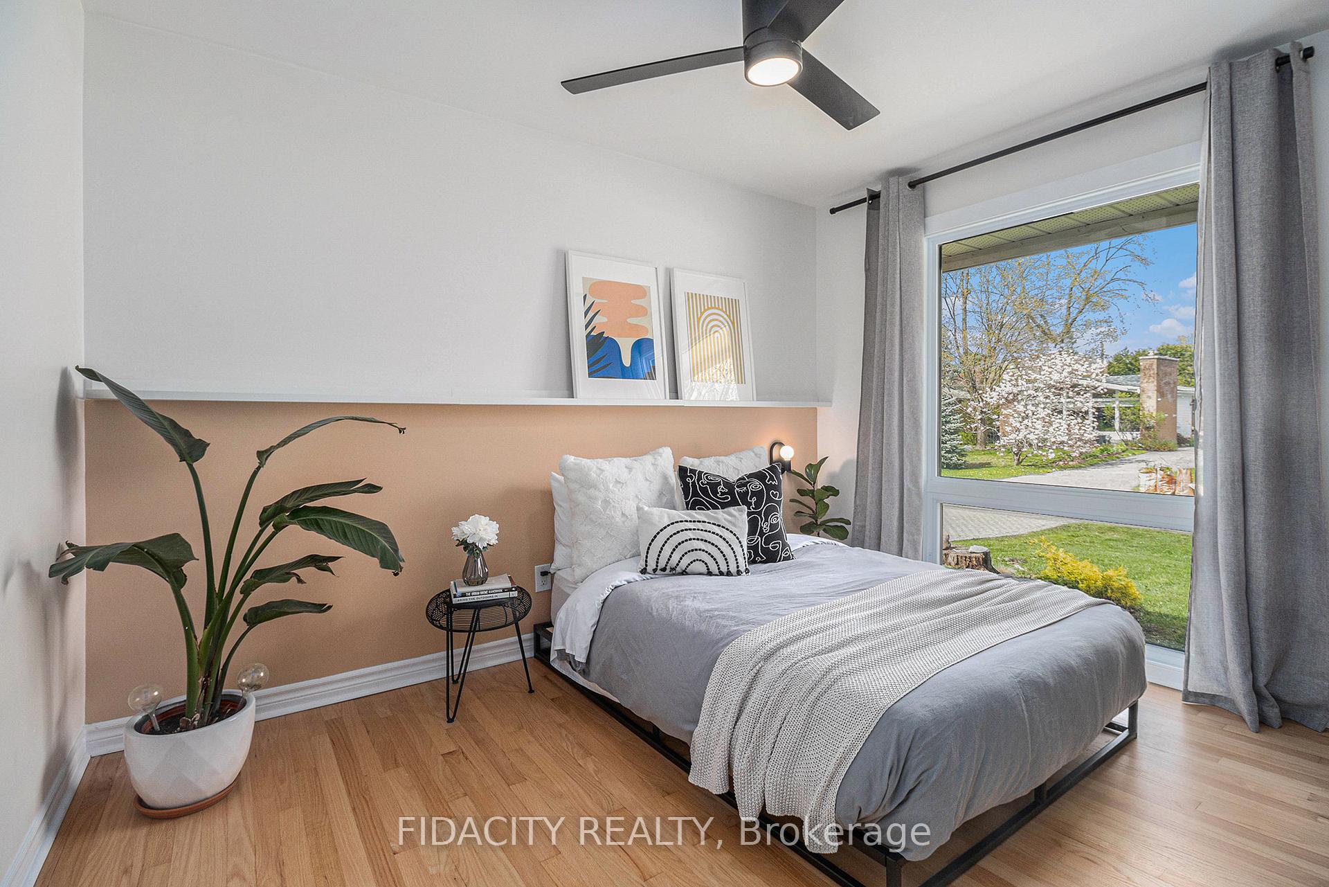 Photo 18 of 26 Stinson Avenue, Ottawa, Lynwood Village — HOMEH