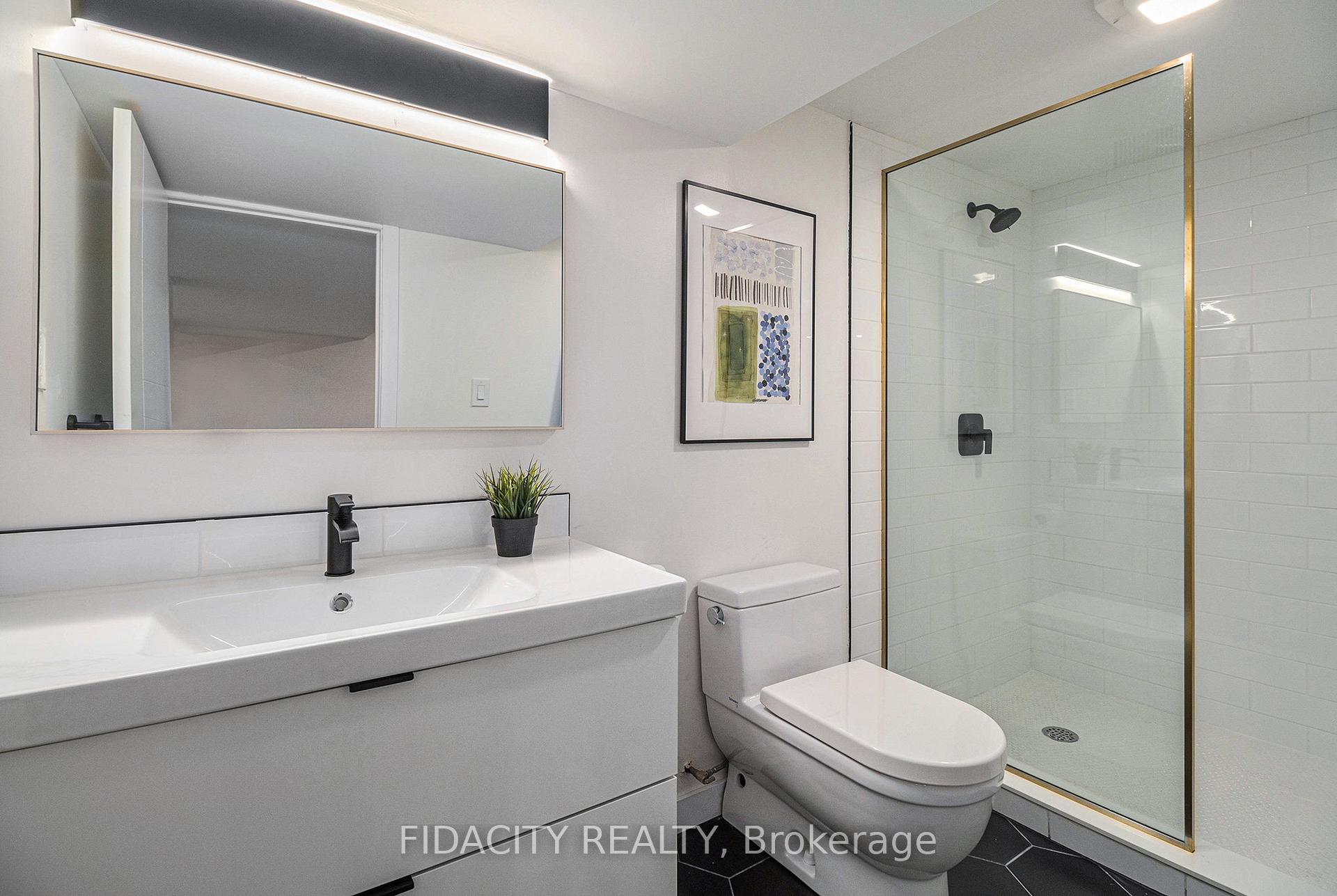 Photo 19 of 26 Stinson Avenue, Ottawa, Lynwood Village — HOMEH