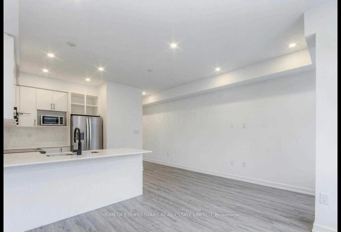 Photo 5 of 70 Dalhousie Street, Vaughan, Vaughan Grove — HOMEH