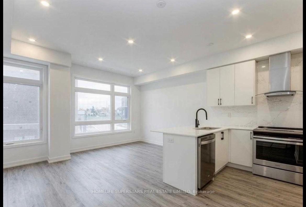 Photo 11 of 70 Dalhousie Street, Vaughan, Vaughan Grove — HOMEH