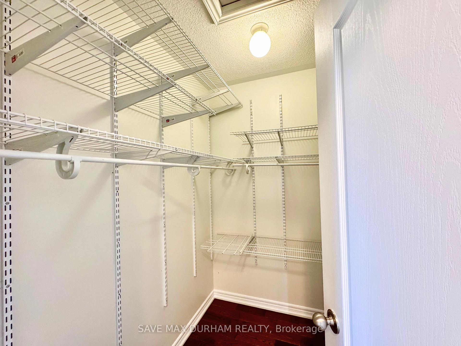 Photo 25 of 18 Silverwood Circle, Ajax, Central East — HOMEH
