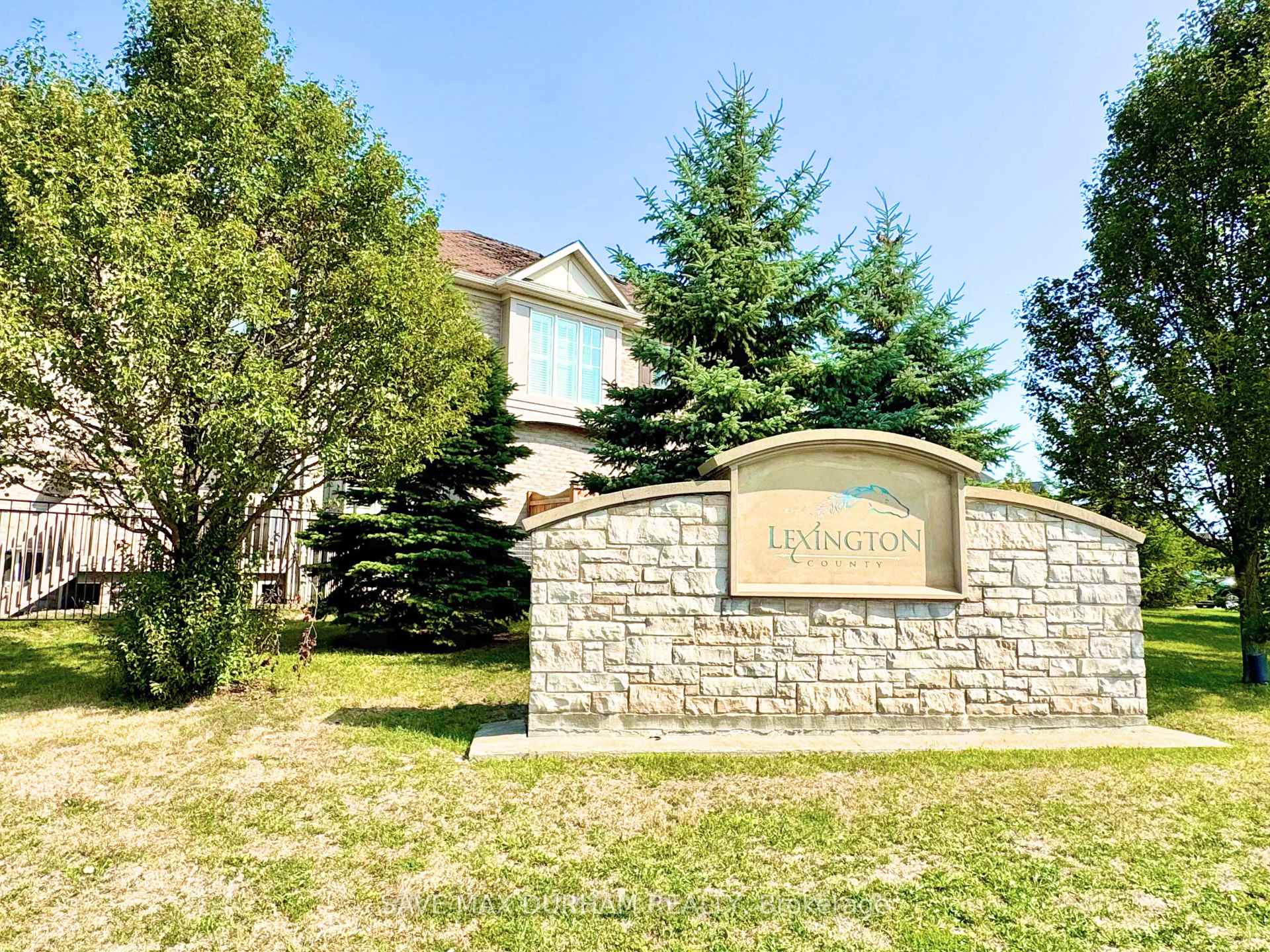 Photo 32 of 18 Silverwood Circle, Ajax, Central East — HOMEH