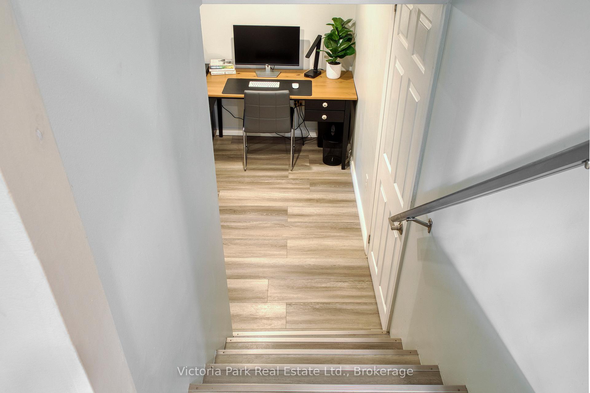 Photo 31 of 661 Glen Forrest Boulevard, Waterloo, Lakeshore Village — HOMEH