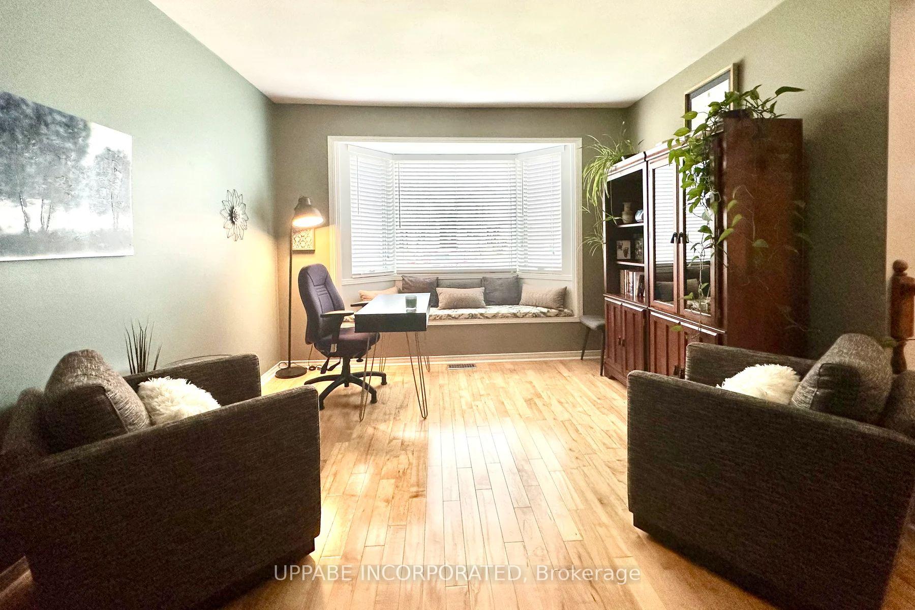 Photo 2 of 3776 Autumnwood Street, Ottawa, Emerald Woods/Sawmill Creek — HOMEH
