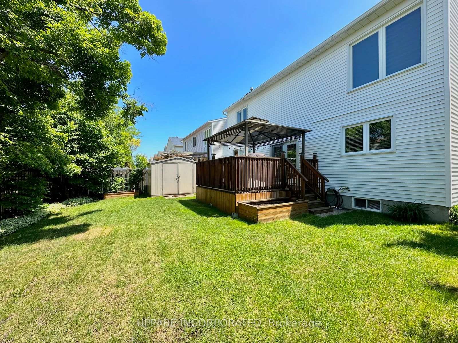 Photo 12 of 3776 Autumnwood Street, Ottawa, Emerald Woods/Sawmill Creek — HOMEH