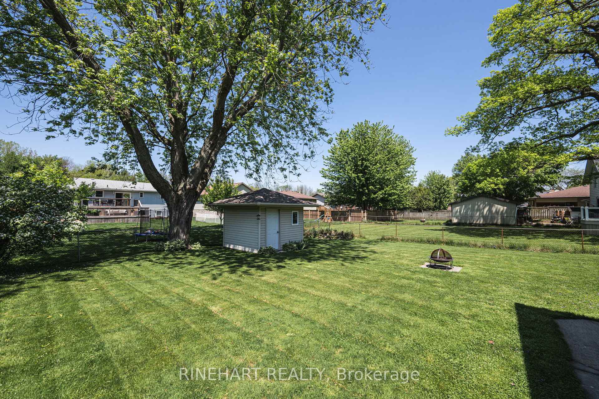 Photo 8 of 221A Main Street, West Elgin, West Lorne — HOMEH