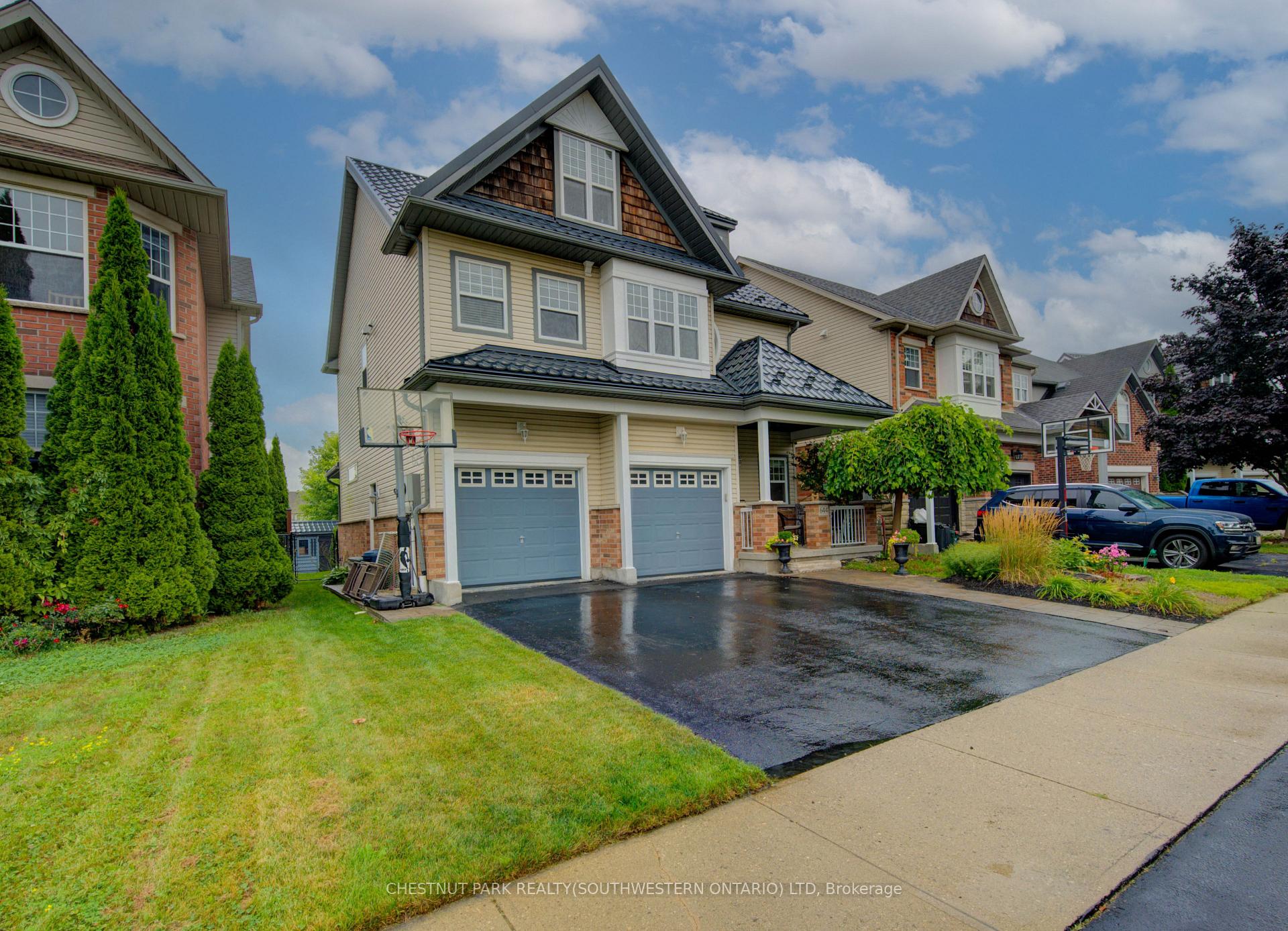 Photo 1 of 644 Frieburg Drive, Waterloo — HOMEH