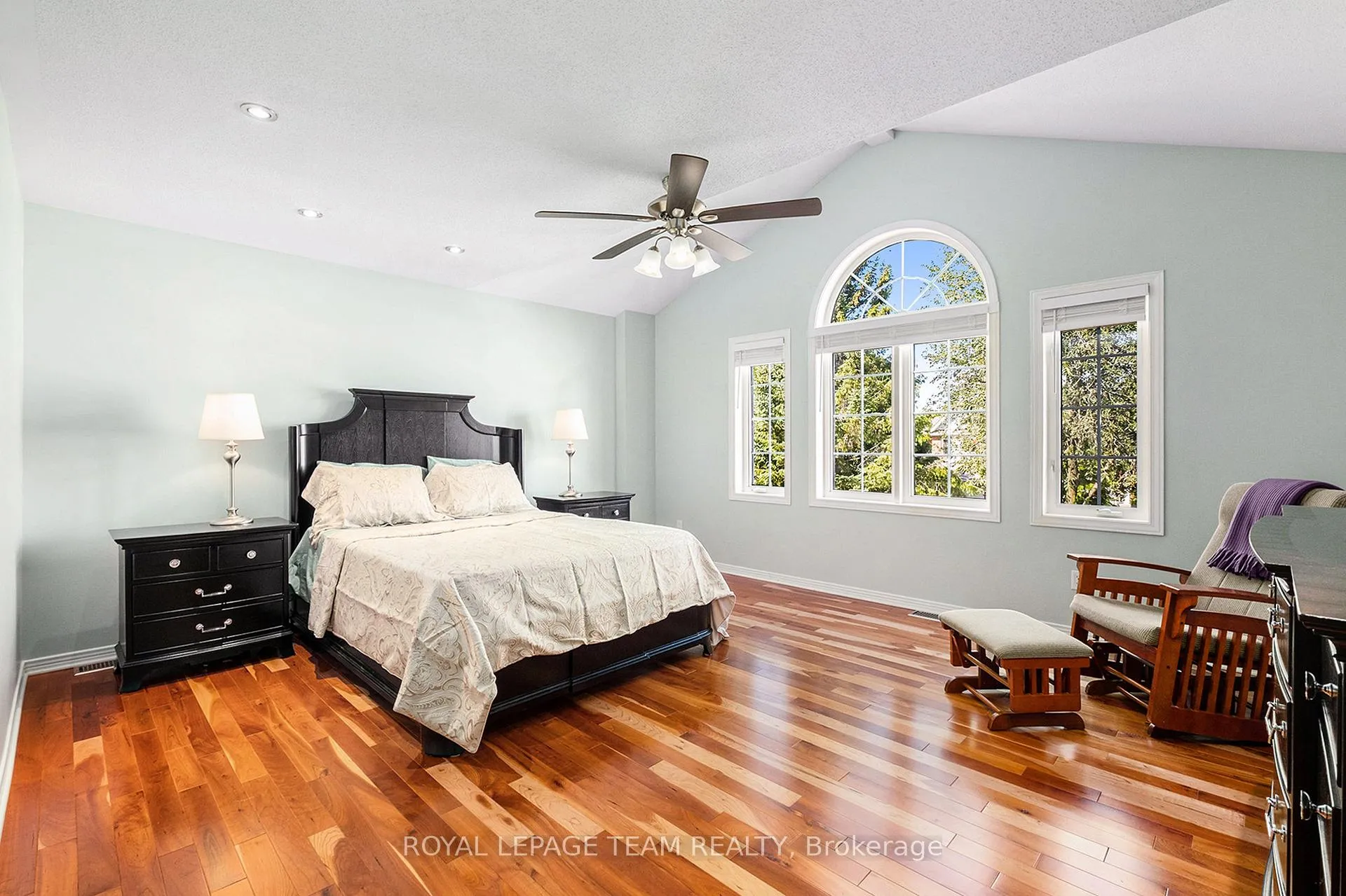 Photo 19 of 45 Boulder Way, Ottawa, Barrhaven - Longfields — HOMEH