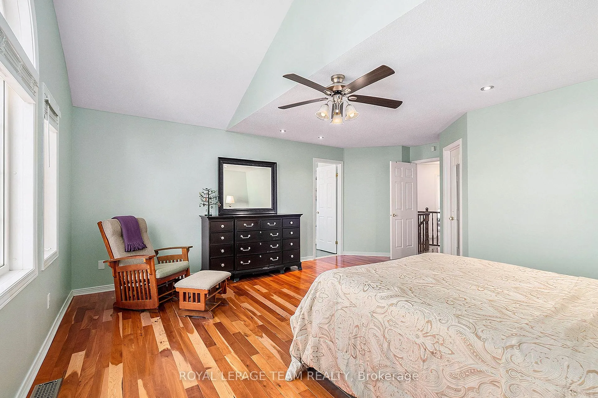 Photo 20 of 45 Boulder Way, Ottawa, Barrhaven - Longfields — HOMEH
