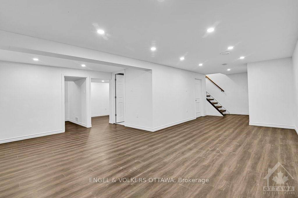 Photo 22 of 2123 Grafton Crescent, Ottawa, Beacon Hill North — HOMEH