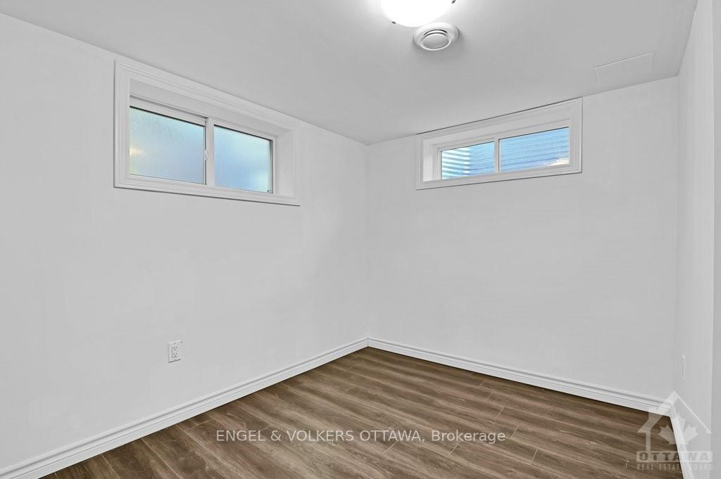 Photo 24 of 2123 Grafton Crescent, Ottawa, Beacon Hill North — HOMEH