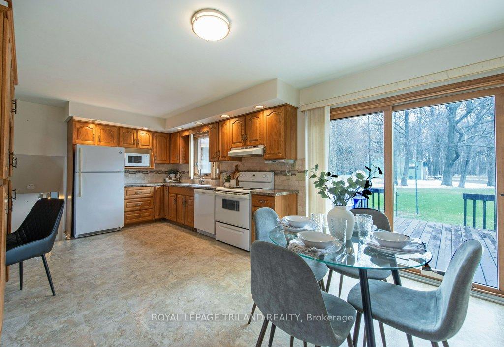 Photo 11 of 9678 Graham Road, West Elgin, Eagle — HOMEH
