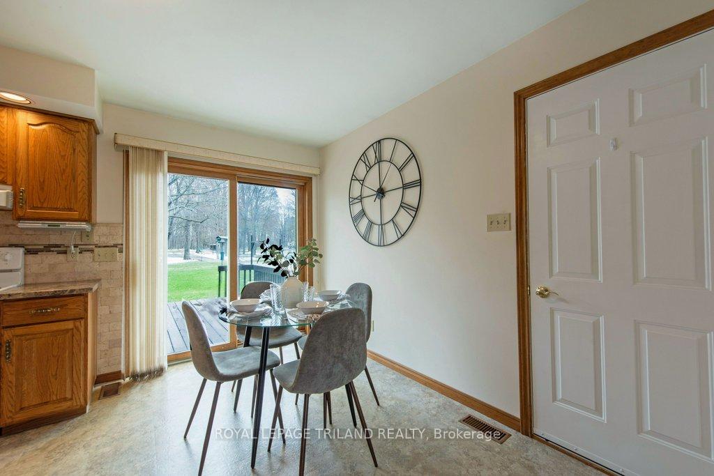 Photo 12 of 9678 Graham Road, West Elgin, Eagle — HOMEH