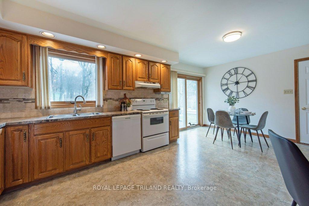Photo 17 of 9678 Graham Road, West Elgin, Eagle — HOMEH