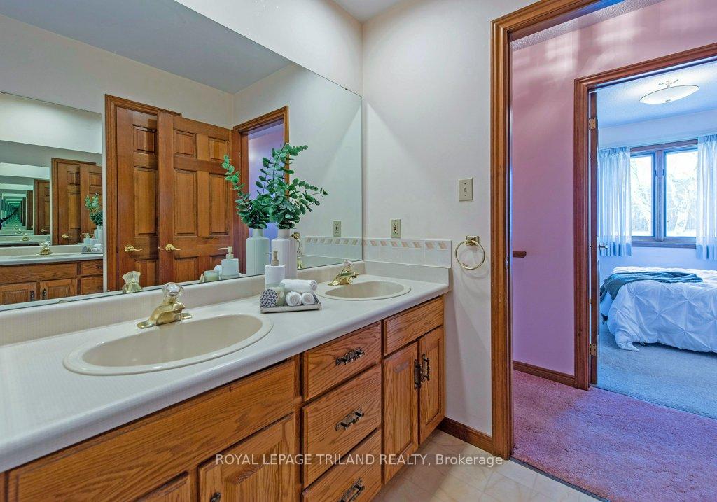 Photo 23 of 9678 Graham Road, West Elgin, Eagle — HOMEH