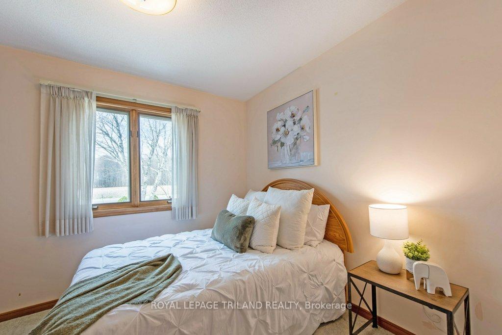 Photo 24 of 9678 Graham Road, West Elgin, Eagle — HOMEH