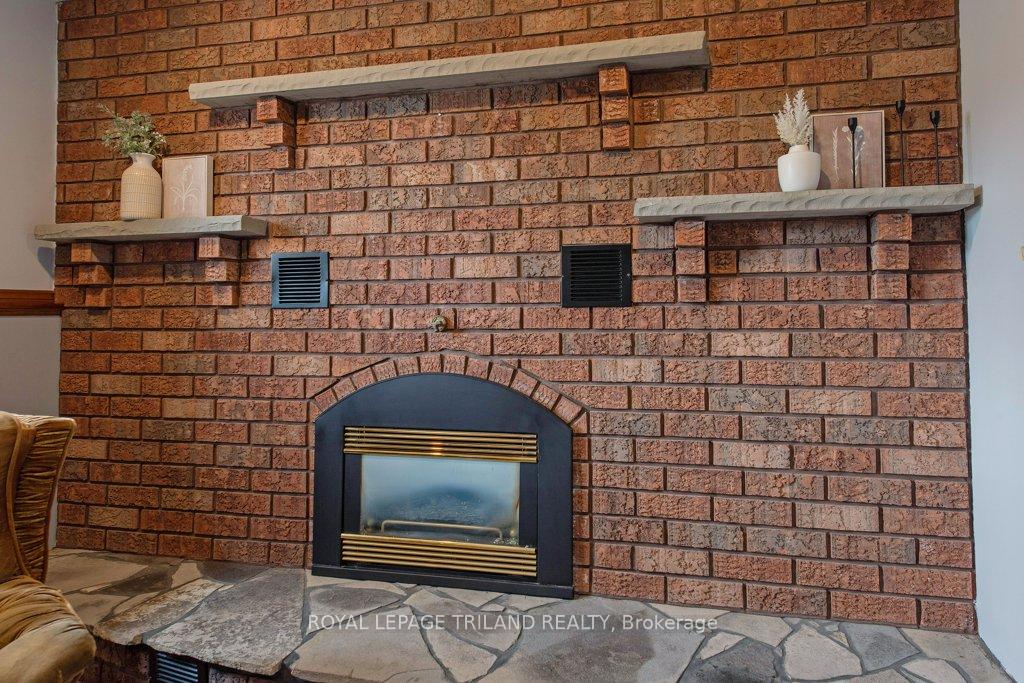 Photo 30 of 9678 Graham Road, West Elgin, Eagle — HOMEH