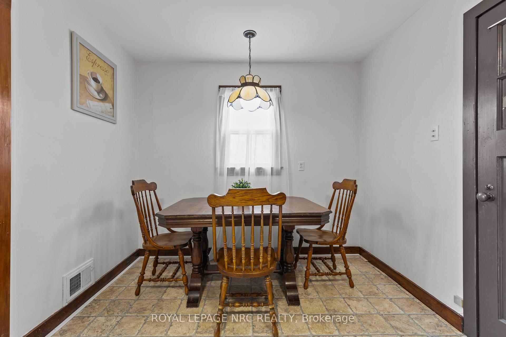 Photo 6 of 11278 Golf Course Road, Wainfleet, Marshville/Winger — HOMEH