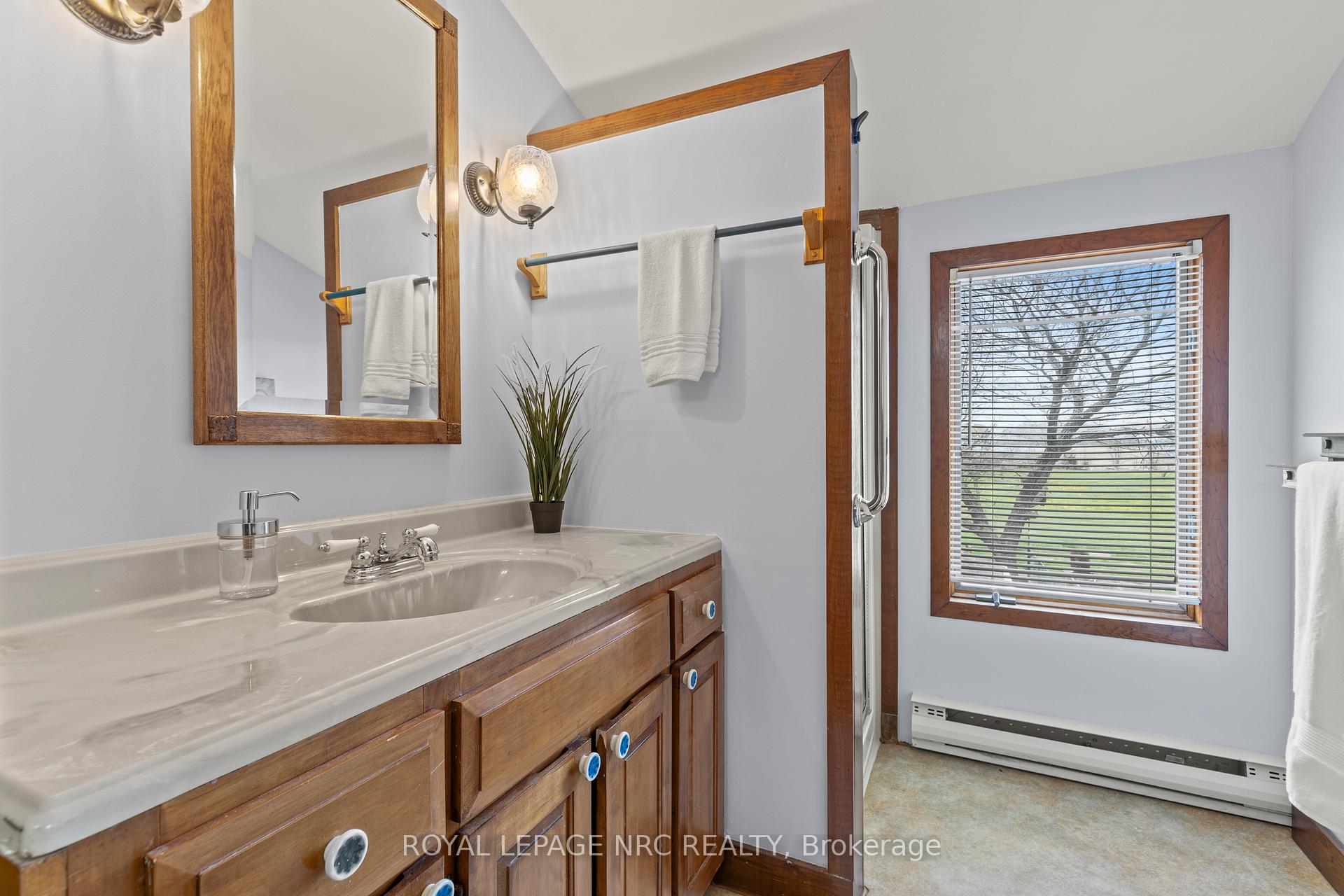 Photo 12 of 11278 Golf Course Road, Wainfleet, Marshville/Winger — HOMEH