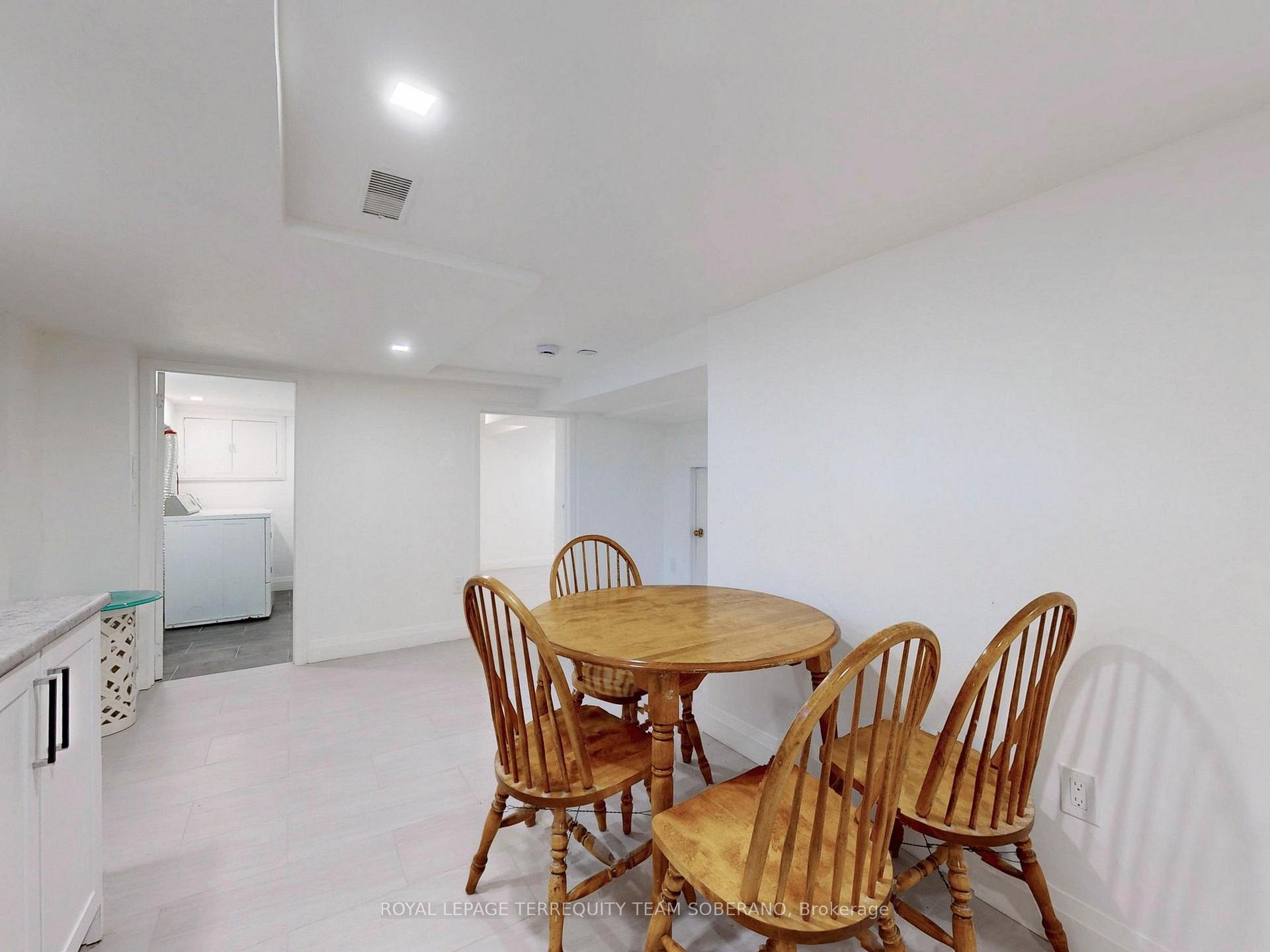 Photo 27 of 13 Roslin Avenue N, Waterloo, Downtown Waterloo — HOMEH