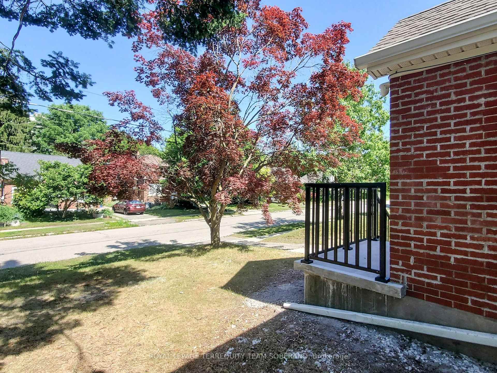 Photo 38 of 13 Roslin Avenue N, Waterloo, Downtown Waterloo — HOMEH