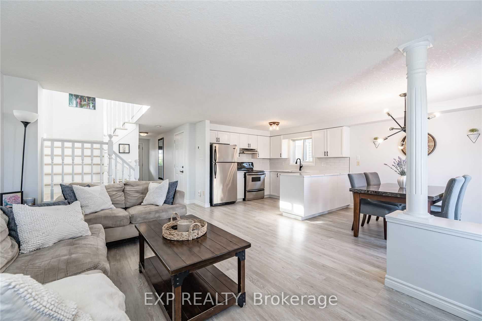 Photo 8 of 947 Atlantic Boulevard, Waterloo — HOMEH
