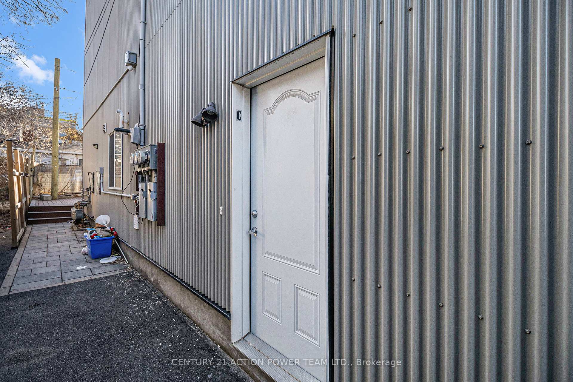 Photo 3 of Unit C, 453 Booth Street, Ottawa, West Centre Town — HOMEH