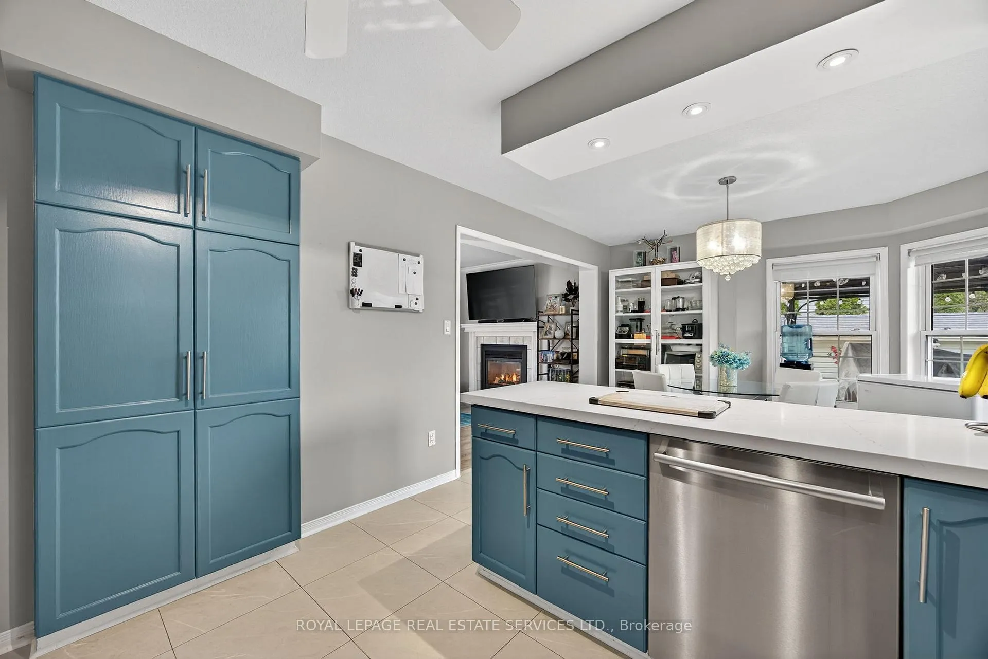 Photo 14 of 24 Topaz Street, Wasaga Beach — HOMEH