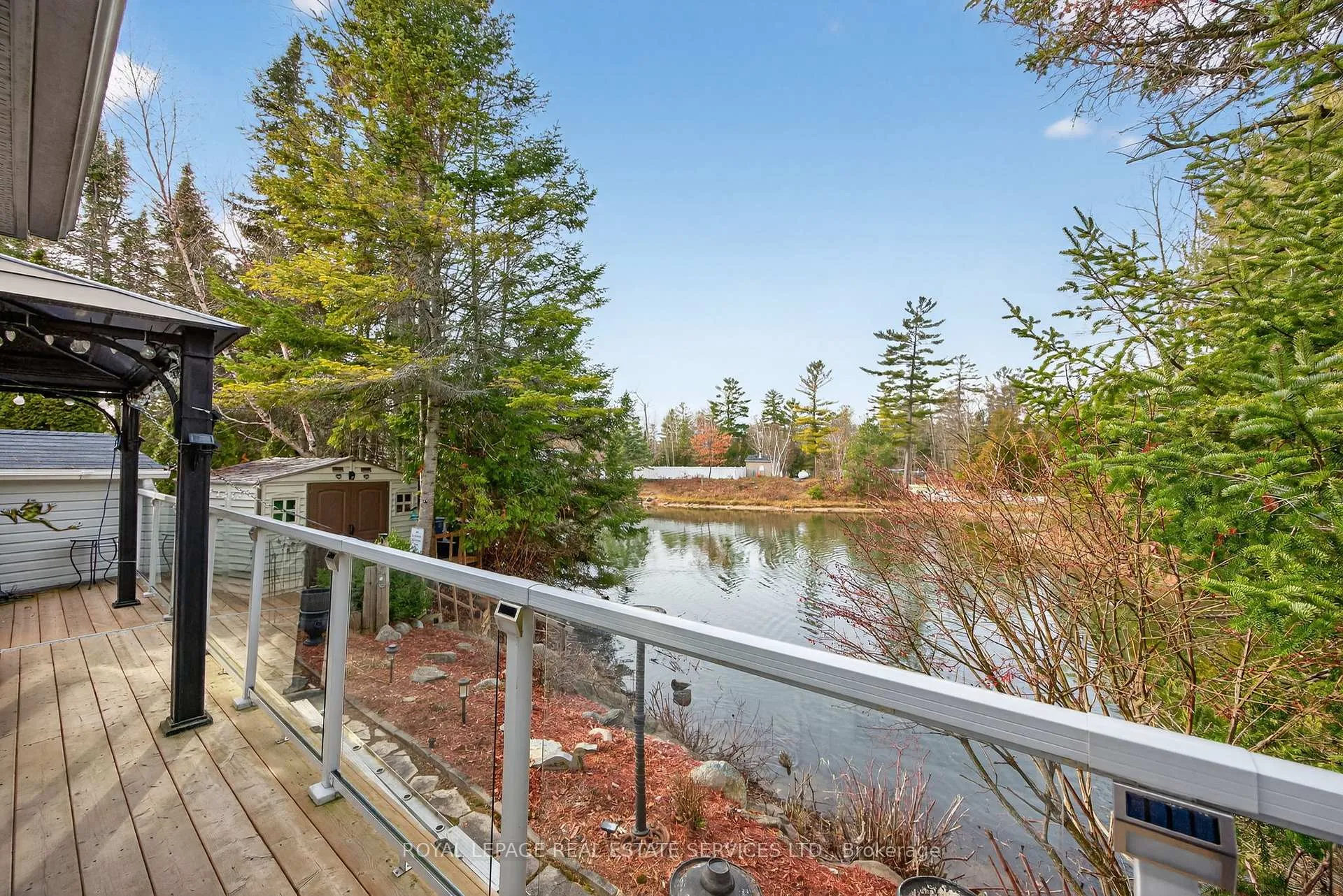 Photo 22 of 24 Topaz Street, Wasaga Beach — HOMEH