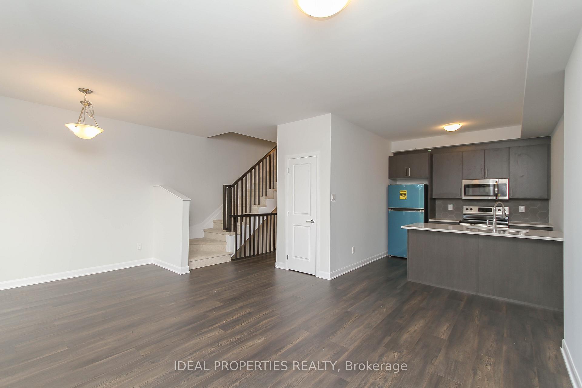 Photo 15 of 702 Doneraile Walk, Ottawa, Barrhaven - Half Moon Bay — HOMEH
