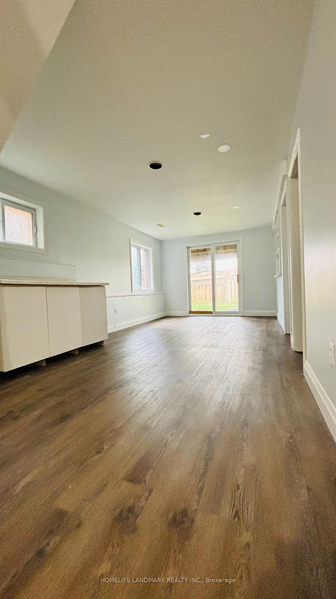 Photo 11 of 704 Keatswood Crescent, Waterloo — HOMEH