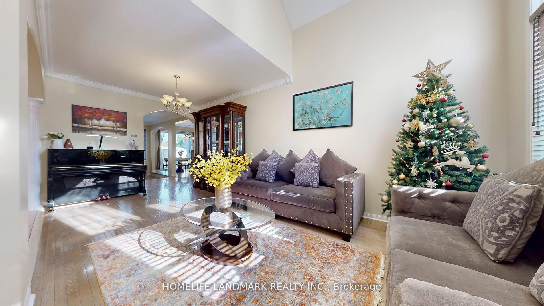 Photo 8 of 152 America Avenue, Vaughan, Vellore Village — HOMEH
