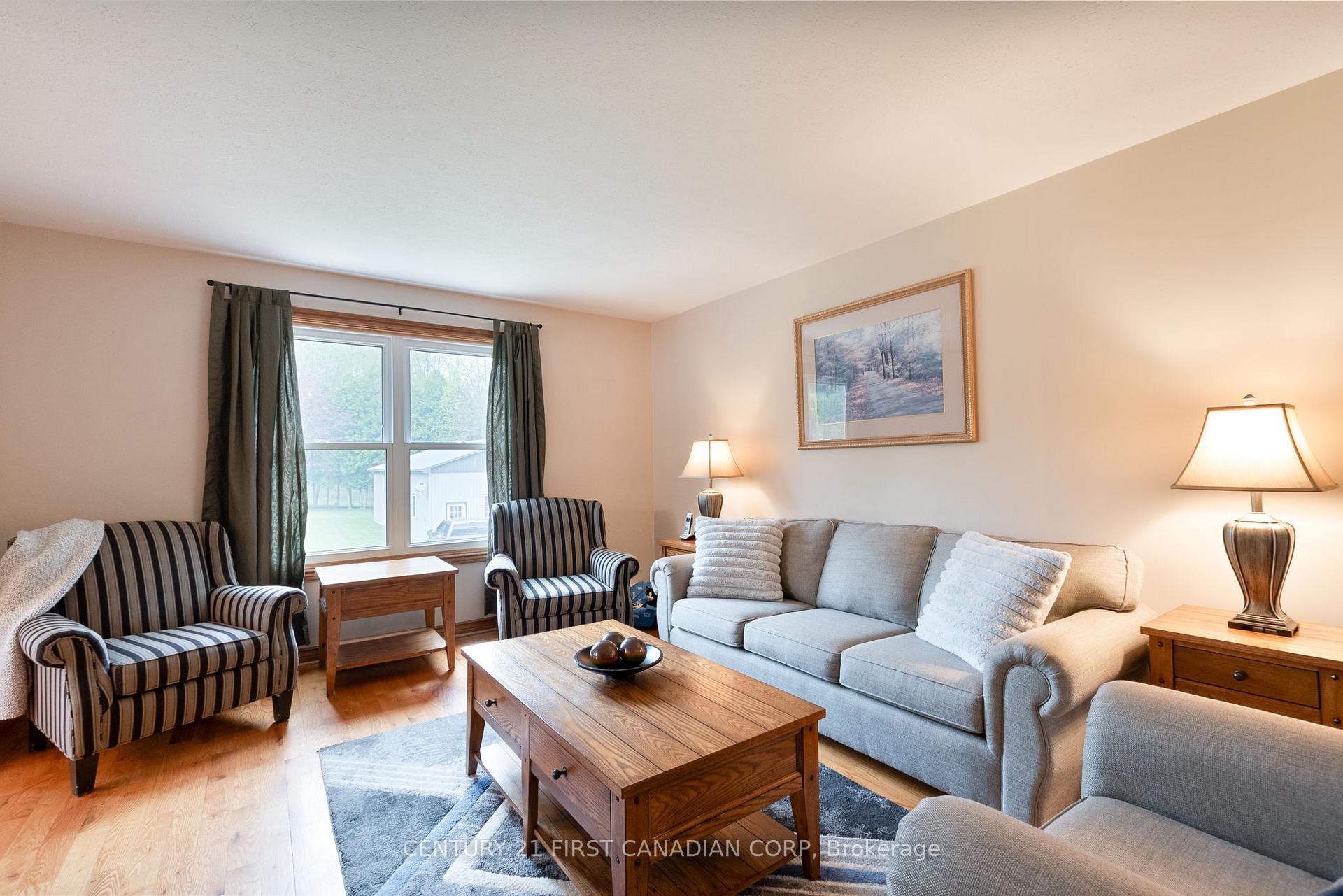 Photo 10 of 24764 Pioneer Line, West Elgin, West Lorne — HOMEH