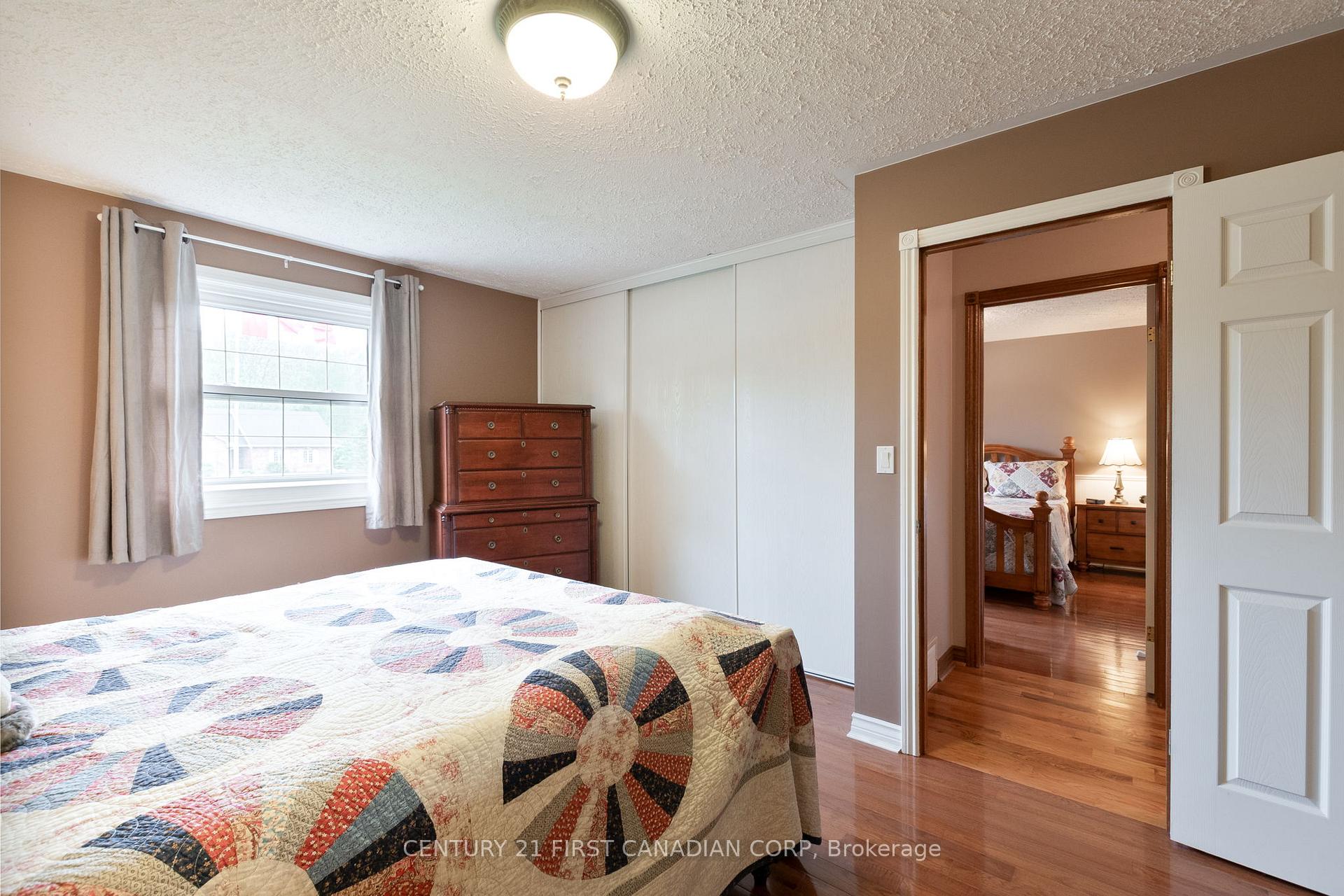 Photo 20 of 24764 Pioneer Line, West Elgin, West Lorne — HOMEH