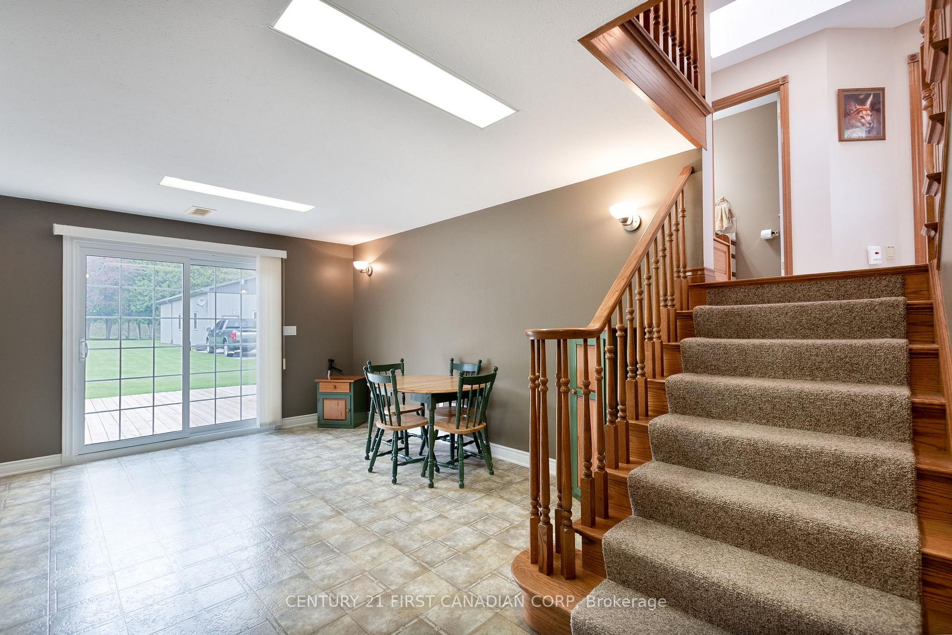 Photo 27 of 24764 Pioneer Line, West Elgin, West Lorne — HOMEH