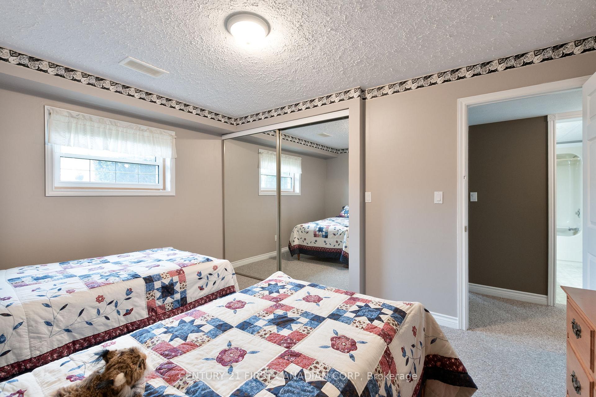 Photo 32 of 24764 Pioneer Line, West Elgin, West Lorne — HOMEH