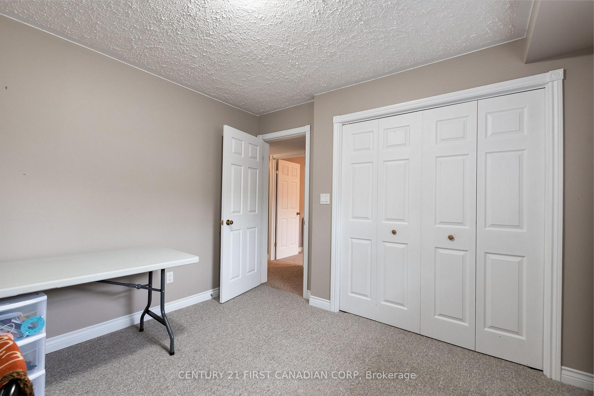 Photo 35 of 24764 Pioneer Line, West Elgin, West Lorne — HOMEH