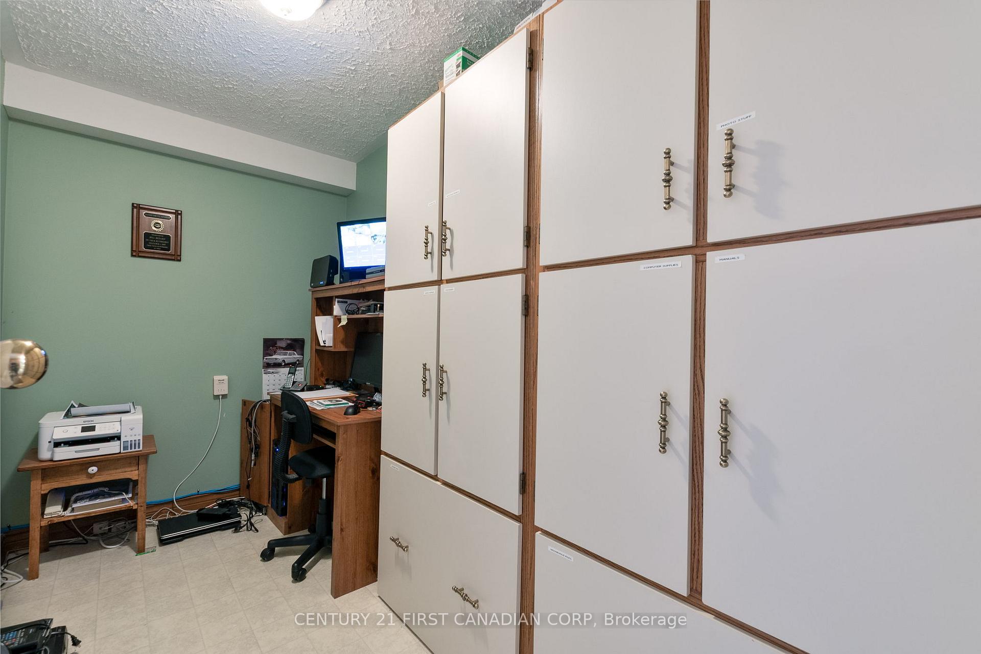Photo 36 of 24764 Pioneer Line, West Elgin, West Lorne — HOMEH