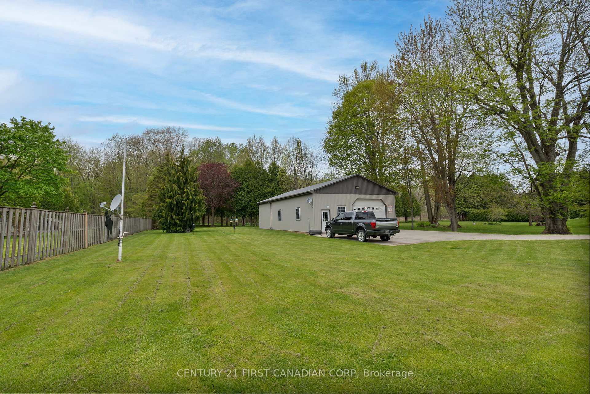 Photo 43 of 24764 Pioneer Line, West Elgin, West Lorne — HOMEH