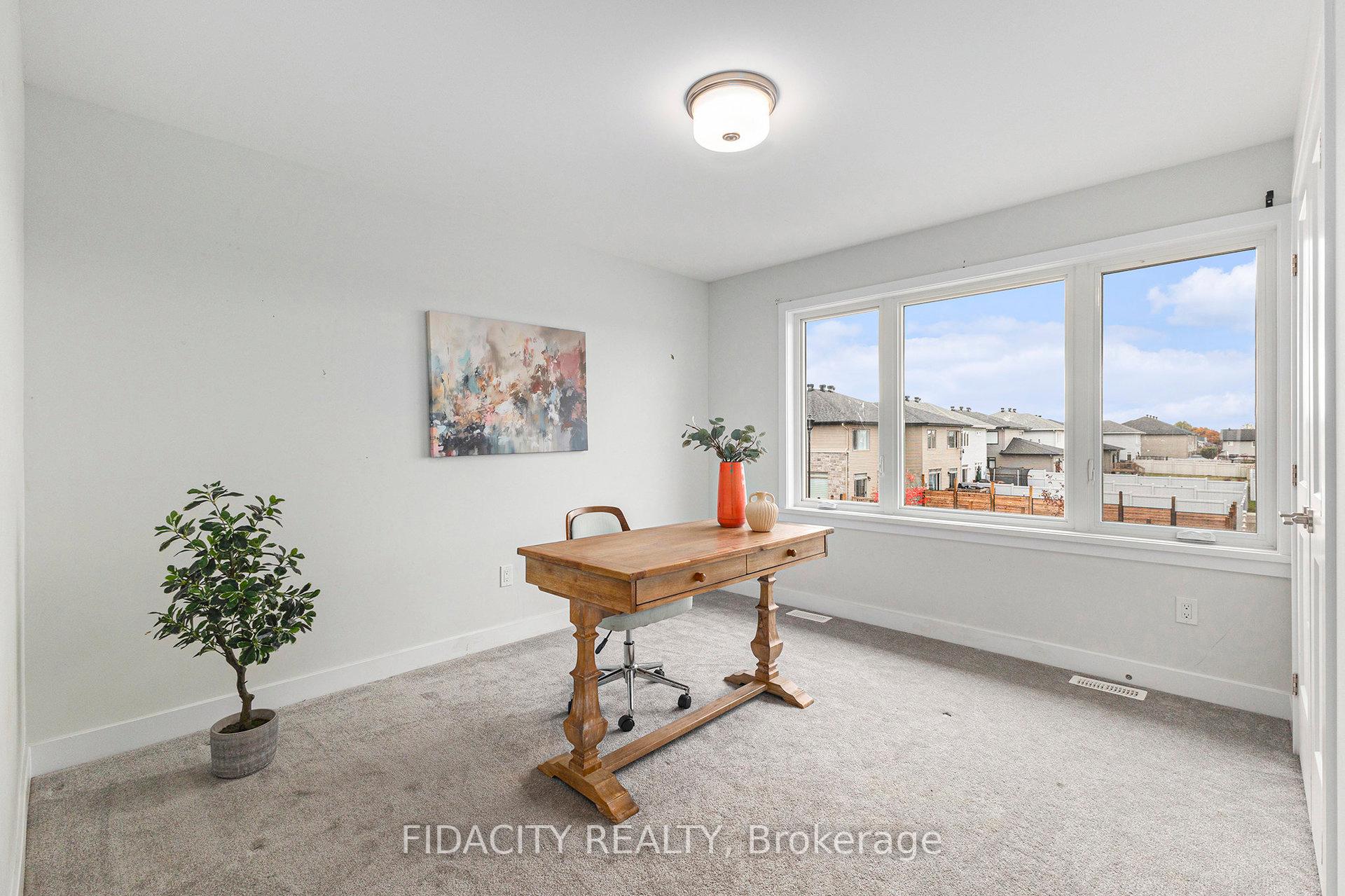 Photo 18 of 21 Mac Beattie Drive, Arnprior — HOMEH