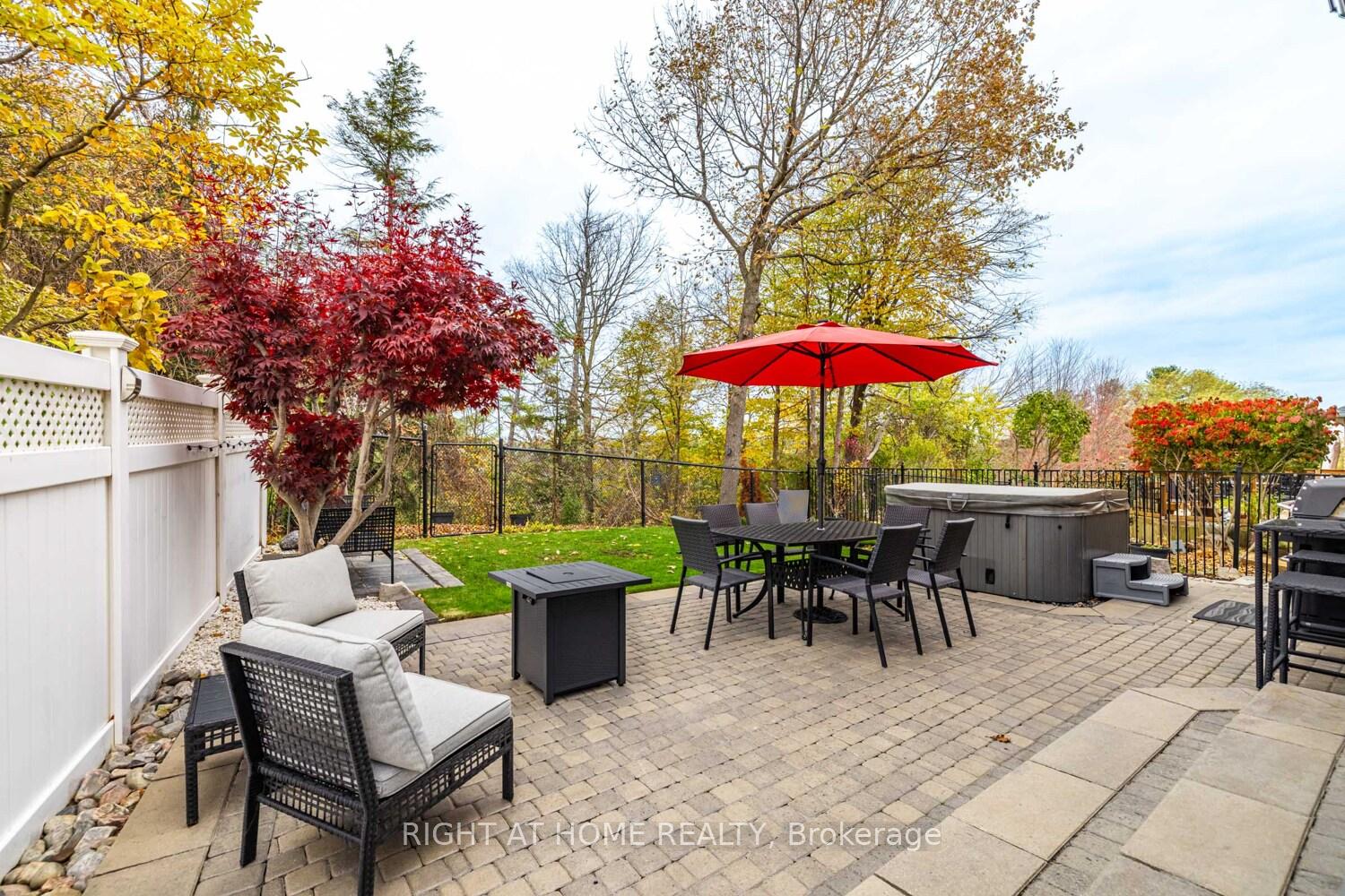 Photo 35 of 488 Royalpark Way, Vaughan, Elder Mills — HOMEH