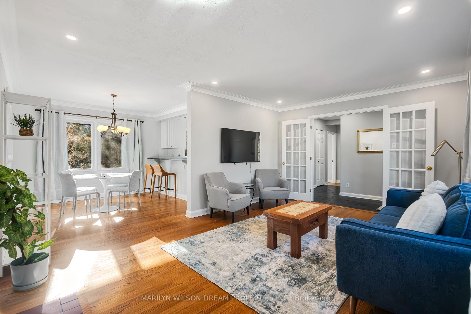 Photo 3 of 446 Thessaly Circle, Ottawa, Alta Vista/Faircrest Heights — HOMEH