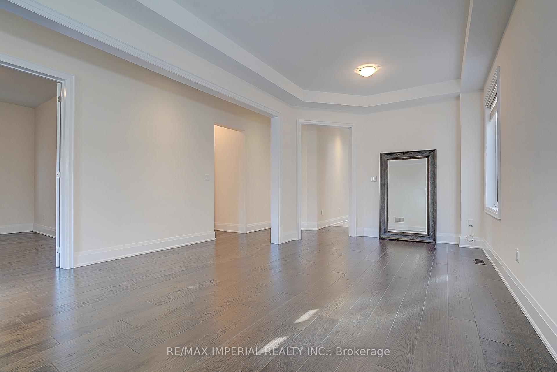 Photo 8 of 30 Orwell Drive, Vaughan, Vellore Village — HOMEH