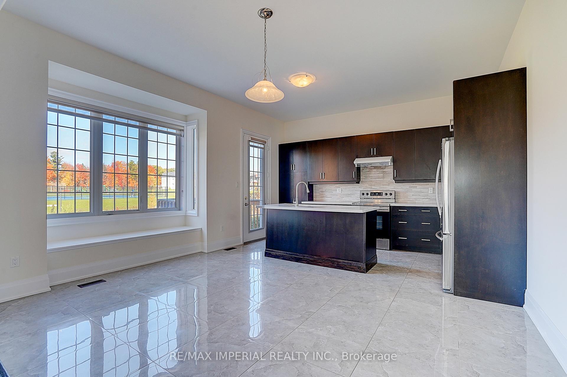 Photo 19 of 30 Orwell Drive, Vaughan, Vellore Village — HOMEH