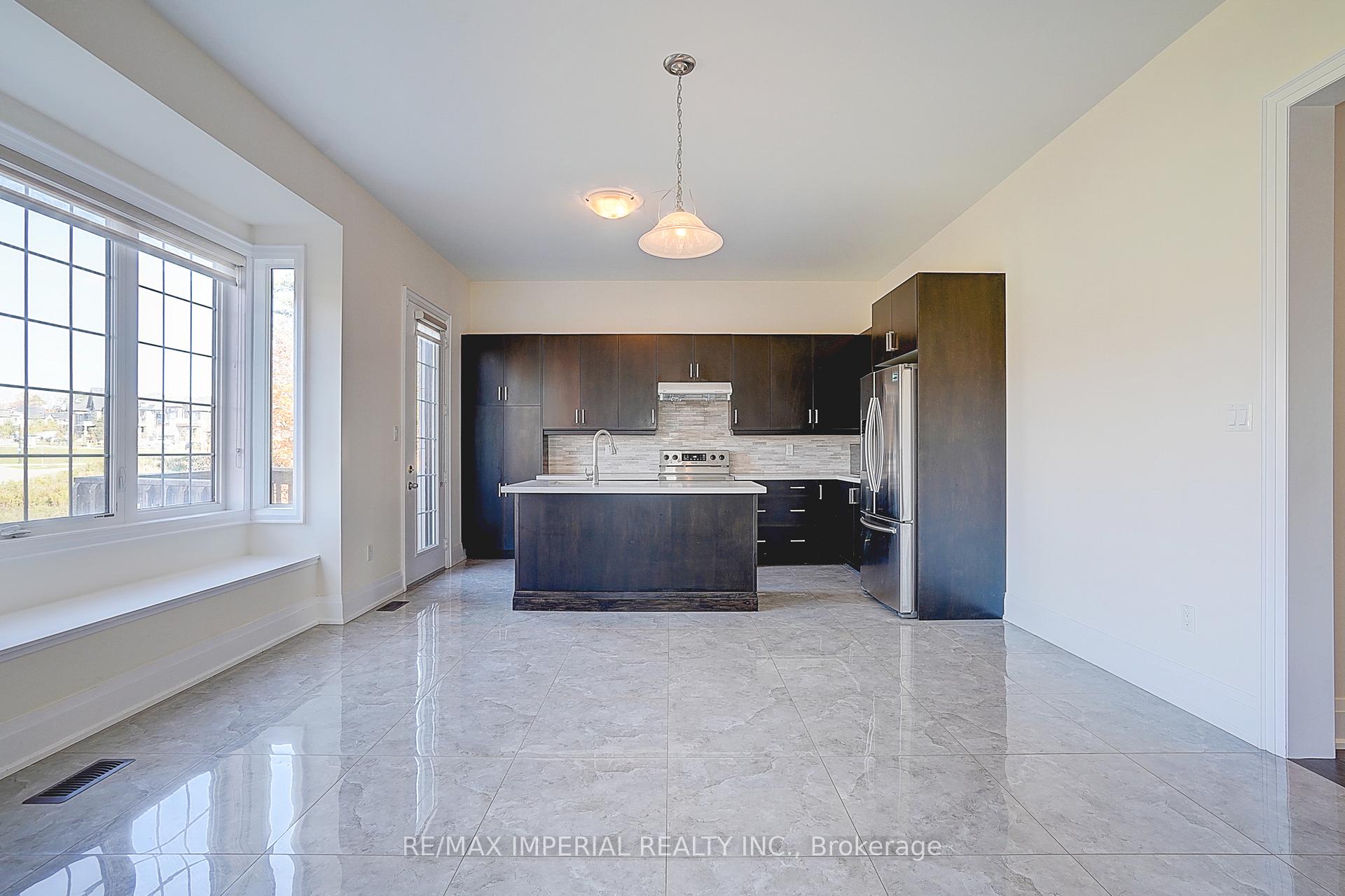 Photo 20 of 30 Orwell Drive, Vaughan, Vellore Village — HOMEH