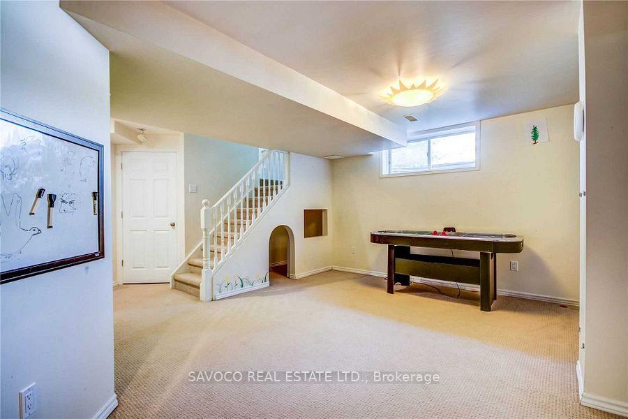 Photo 15 of 501 Virginia Creeper Street, Waterloo, Columbia Forest — HOMEH