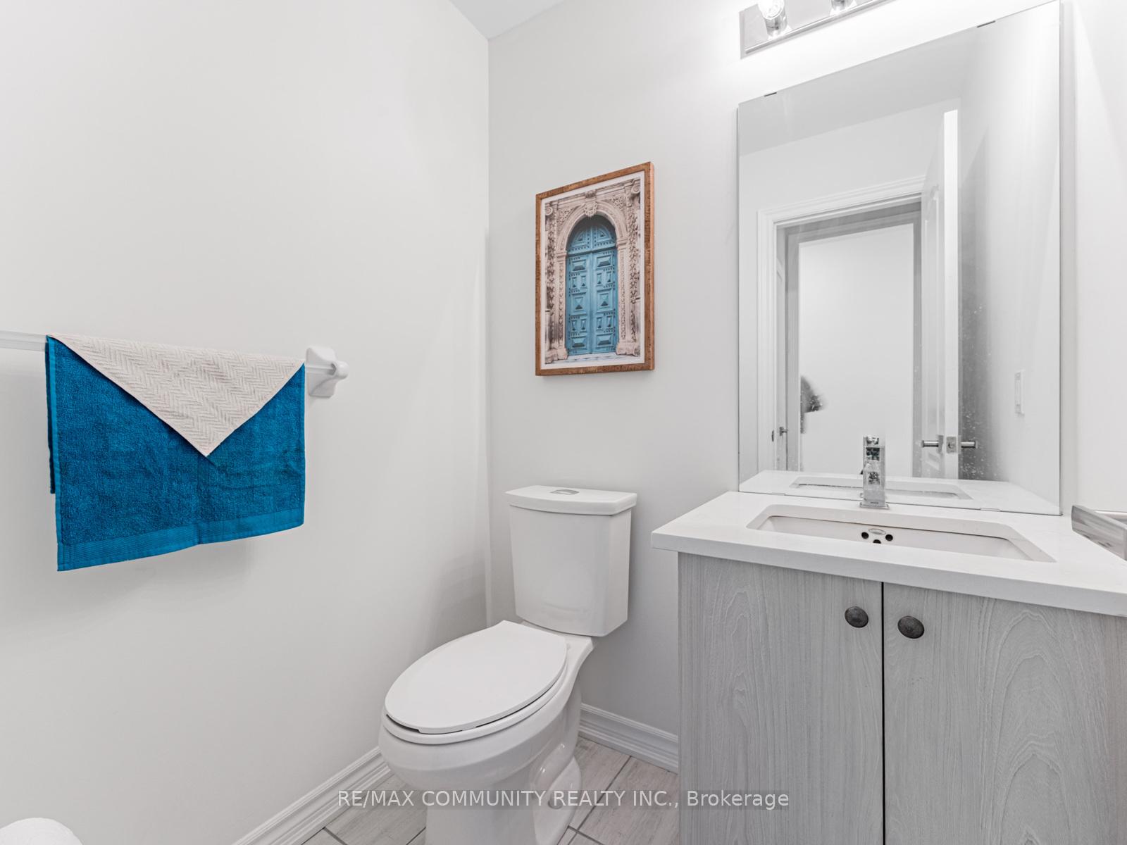 Photo 9 of 49 Hickling Lane, Ajax, Northwest Ajax — HOMEH